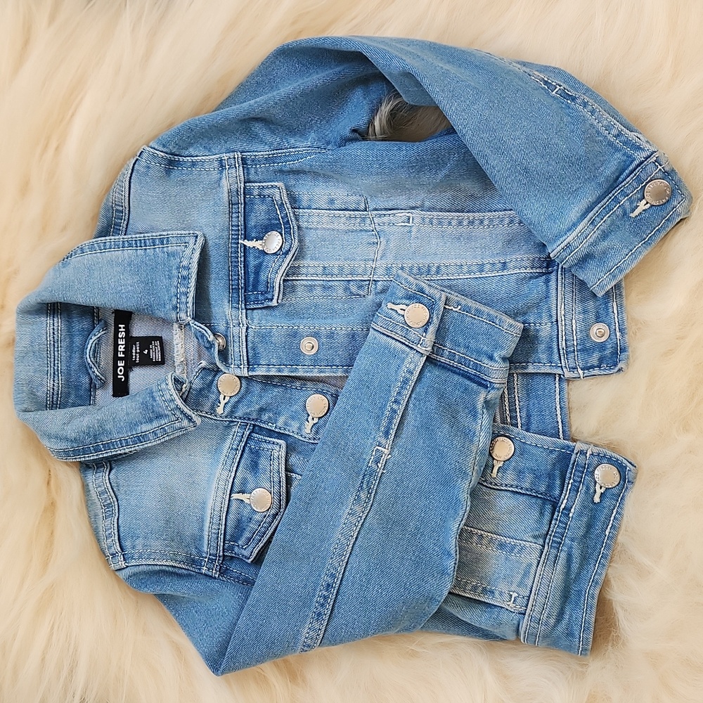Joe Fresh Jean jacket - Picture 5 of 6